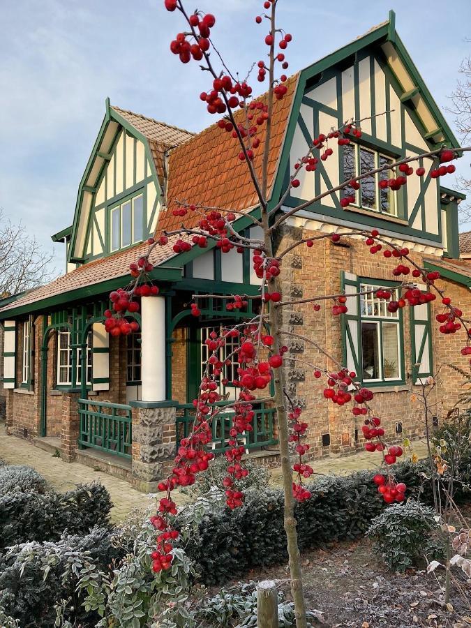 Tree & B Bed & Breakfast Брюж Екстериор снимка