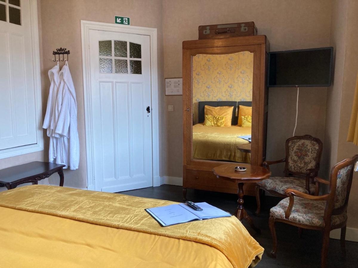 Tree & B Bed & Breakfast Брюж Екстериор снимка